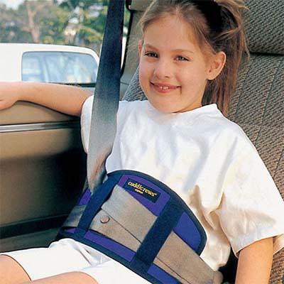 حامي حزام الأمان قابل للتعديل في السيارة للاطفال