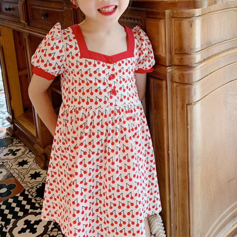 فستان بناتي بطبعة فواكه