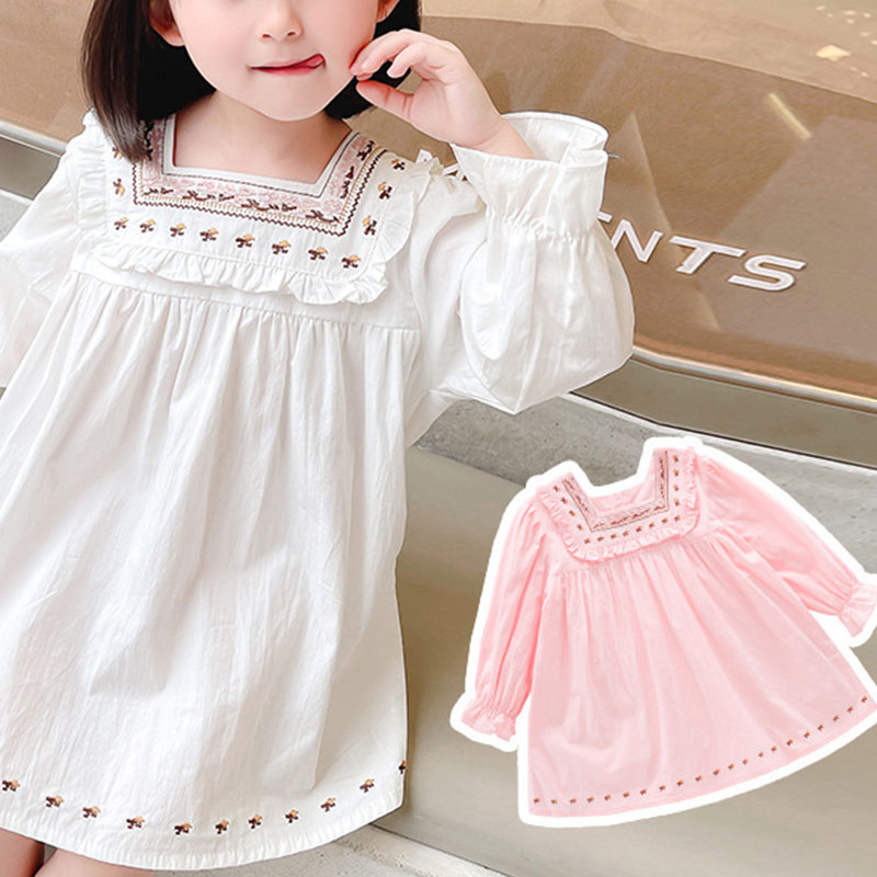 فستان مطرز للبنات