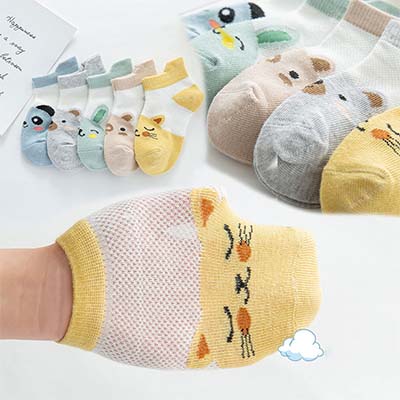 جوارب كرتون فائقة التهوية للأطفال