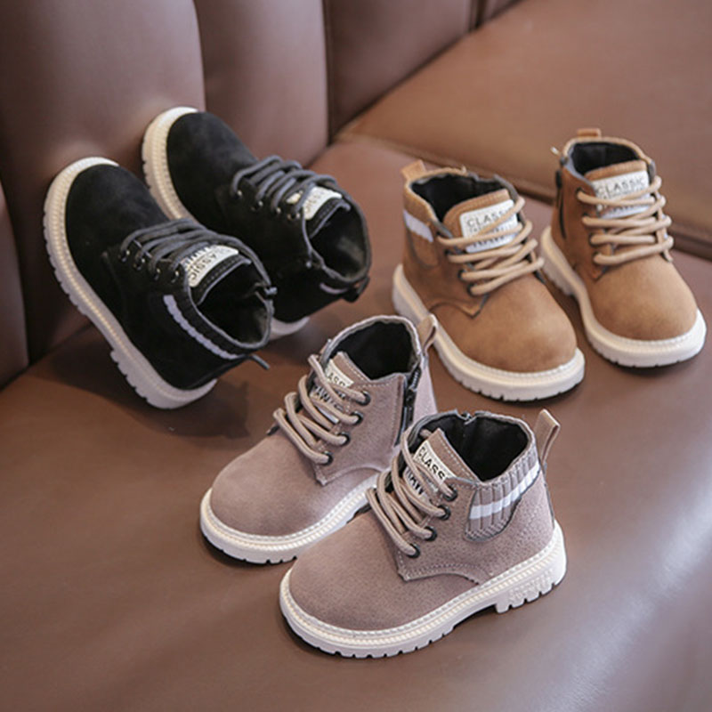 أحذية مارتن بأسلوب بريطاني للطفل