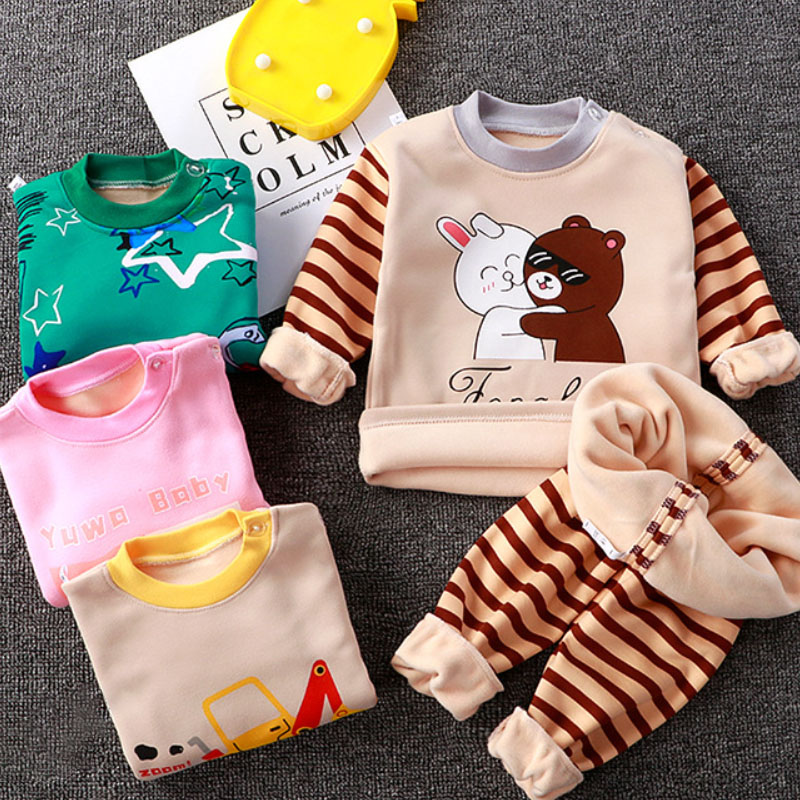 طقم سويت شيرت كارتون حراري وبنطلون لللأطفال