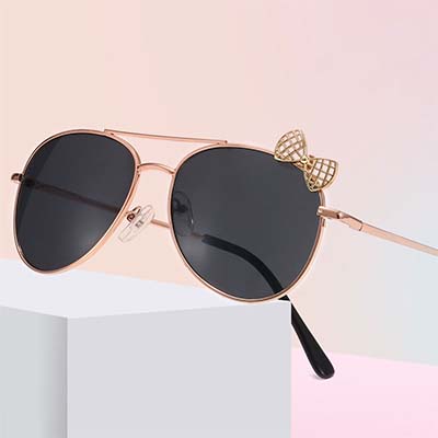 نظارة طيار معدنية مع فيونكة