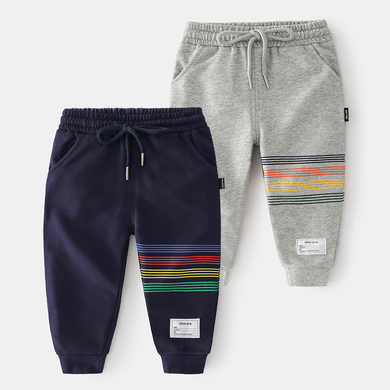 بنطال رياضي مزين بحواف من نسيج مطاطي للفتيان